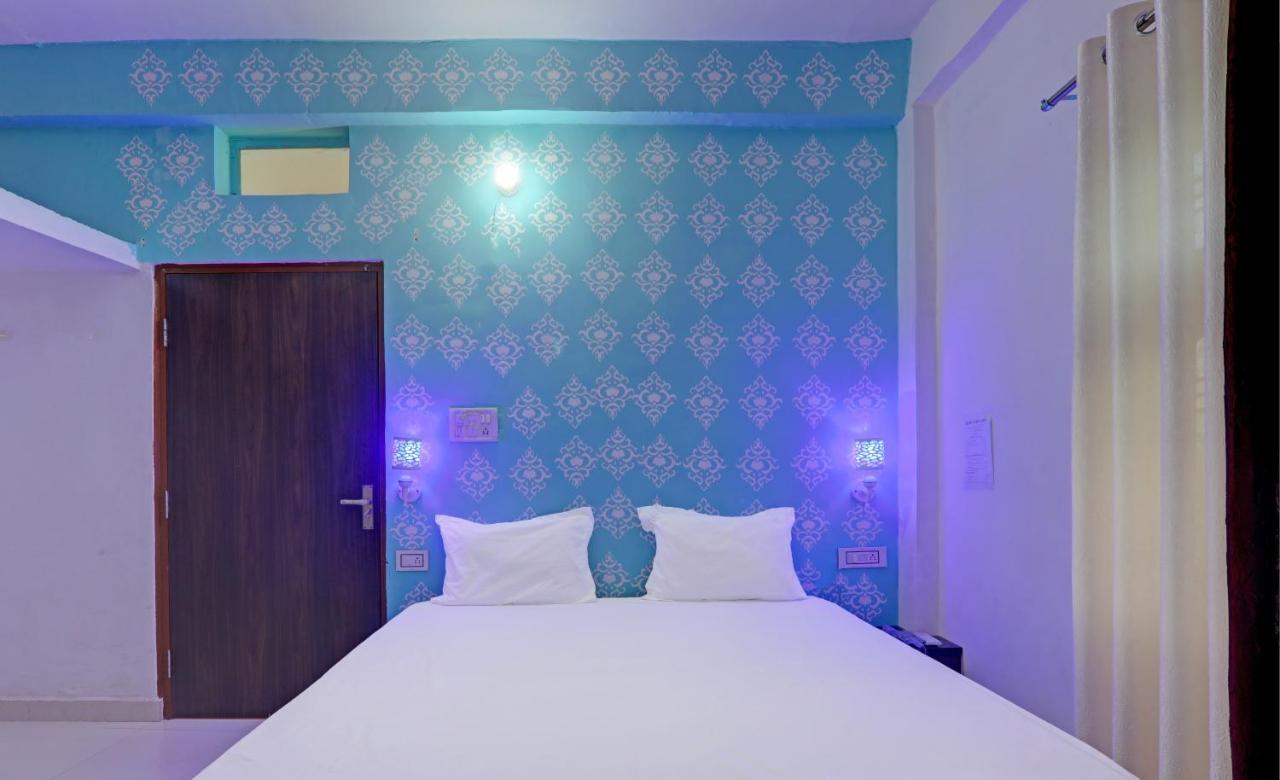 Pura Raghunāth Hotel O Surya Inn מראה חיצוני תמונה