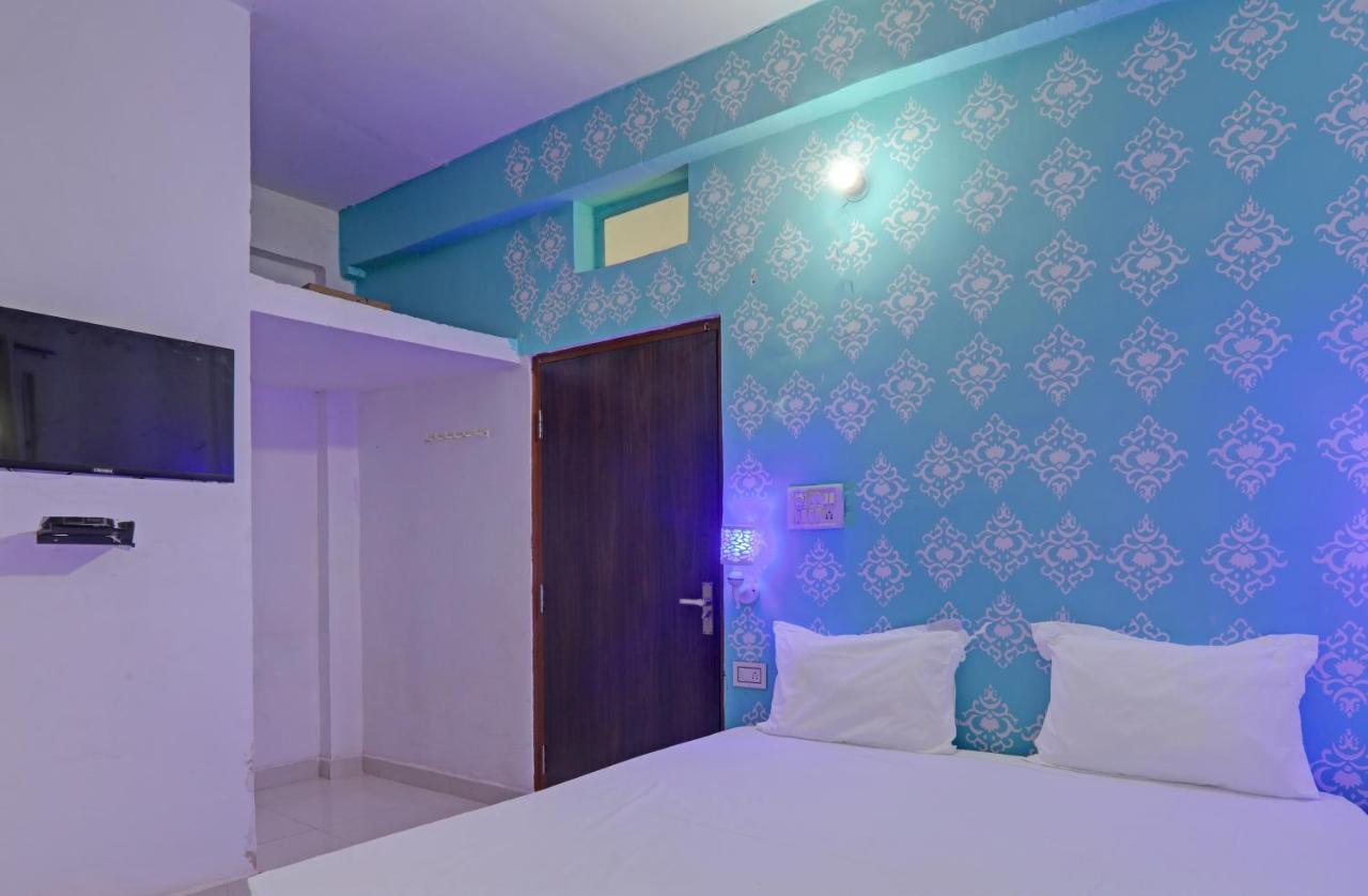 Pura Raghunāth Hotel O Surya Inn מראה חיצוני תמונה