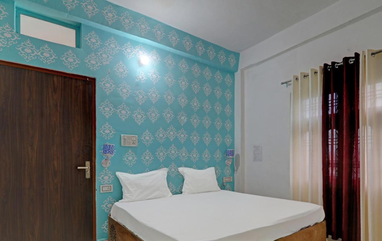 Pura Raghunāth Hotel O Surya Inn מראה חיצוני תמונה